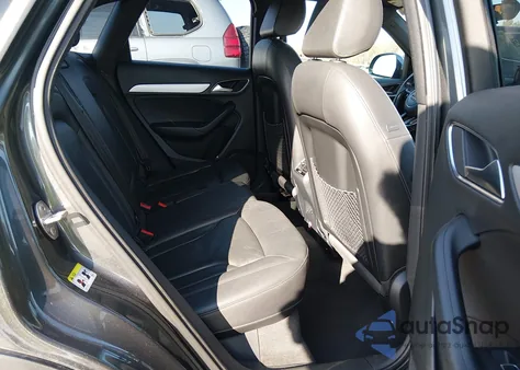 2018 Audi Q3 2.0T Premium/2.0T Sport Premium z USA, uszkodzony, nr VIN WA1ECCFS9JR024487